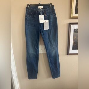 NWT. Lafayette 148 New York Mercer Skinny Jean